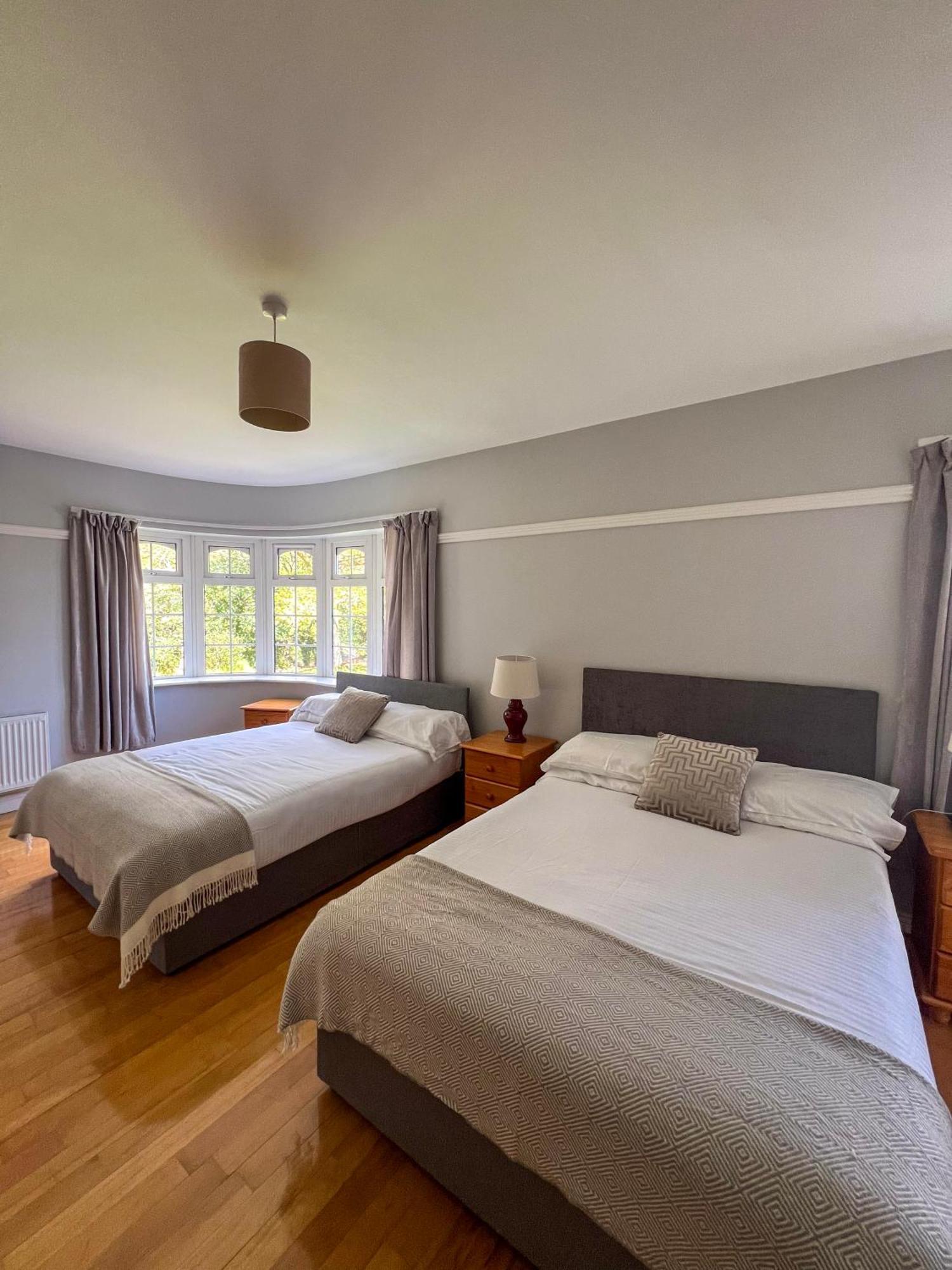 Woodville Lodge Guesthouse Killarney Dış mekan fotoğraf