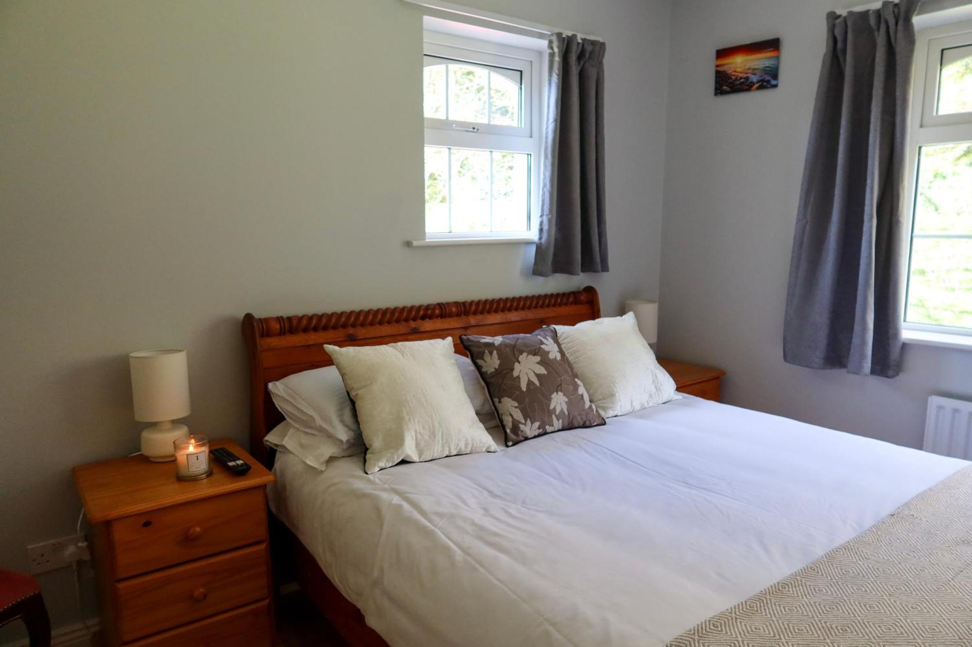 Woodville Lodge Guesthouse Killarney Dış mekan fotoğraf