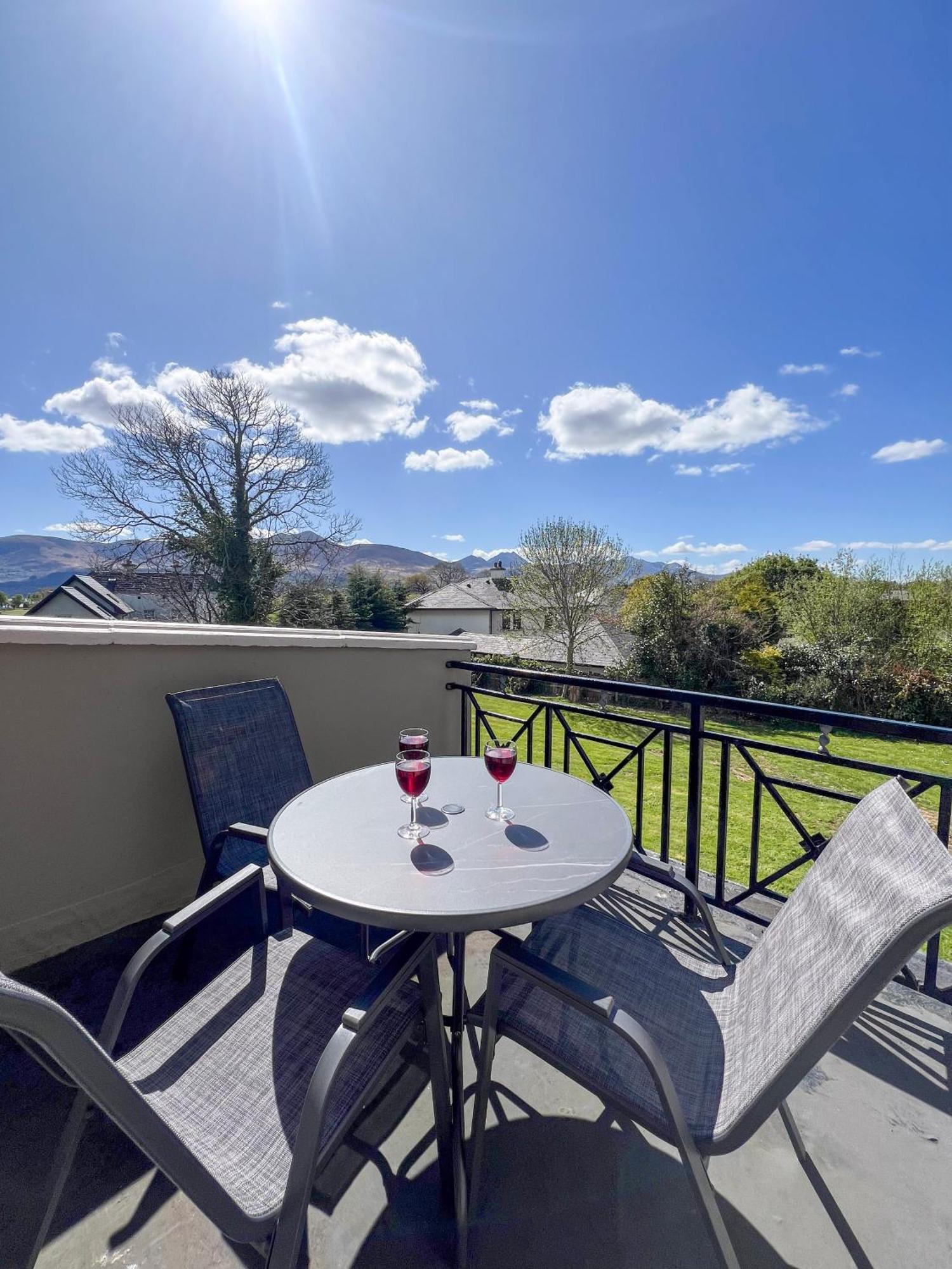 Woodville Lodge Guesthouse Killarney Dış mekan fotoğraf